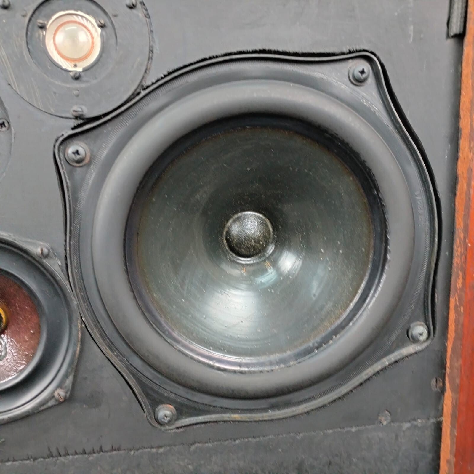 IMF TRANSMISSION LINE SPEAKERS WITH KEF DRIVERS STUDIO MONITORS TLS 40 50 80