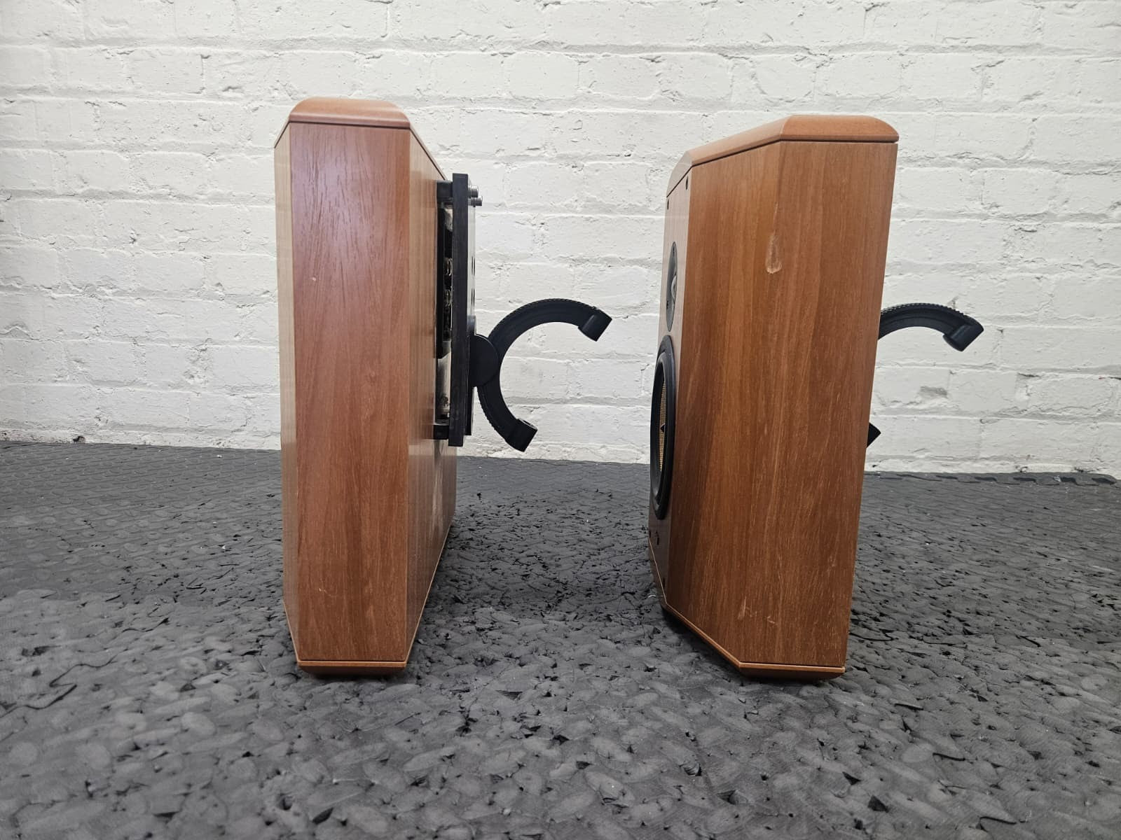 BOWERS & WILKINS B&W CDM SNT REAR HOME CINEMA SPEAKERS