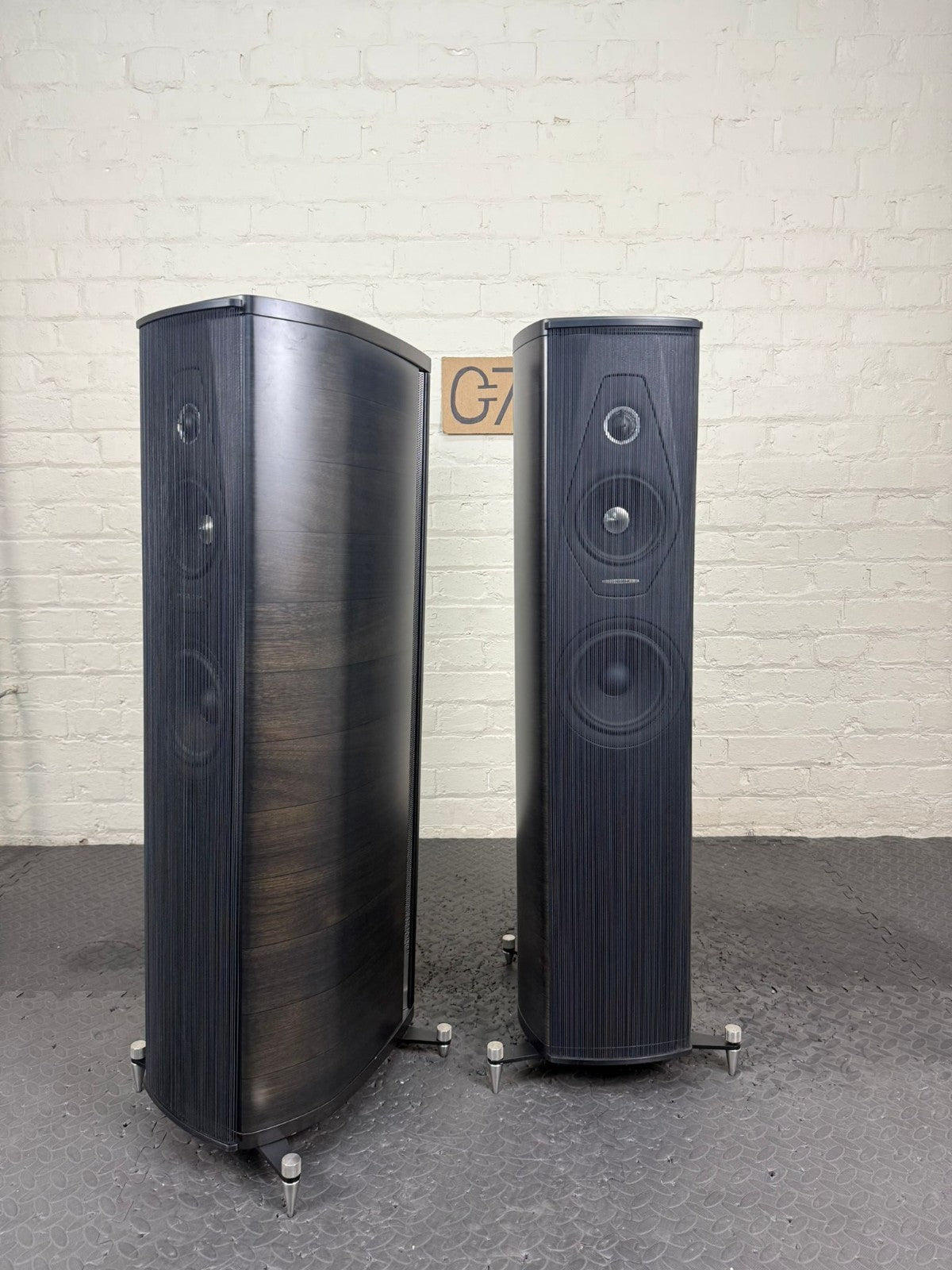 SONUS FABER OLYMPICA II FLOOR STANDING SPEAKERS