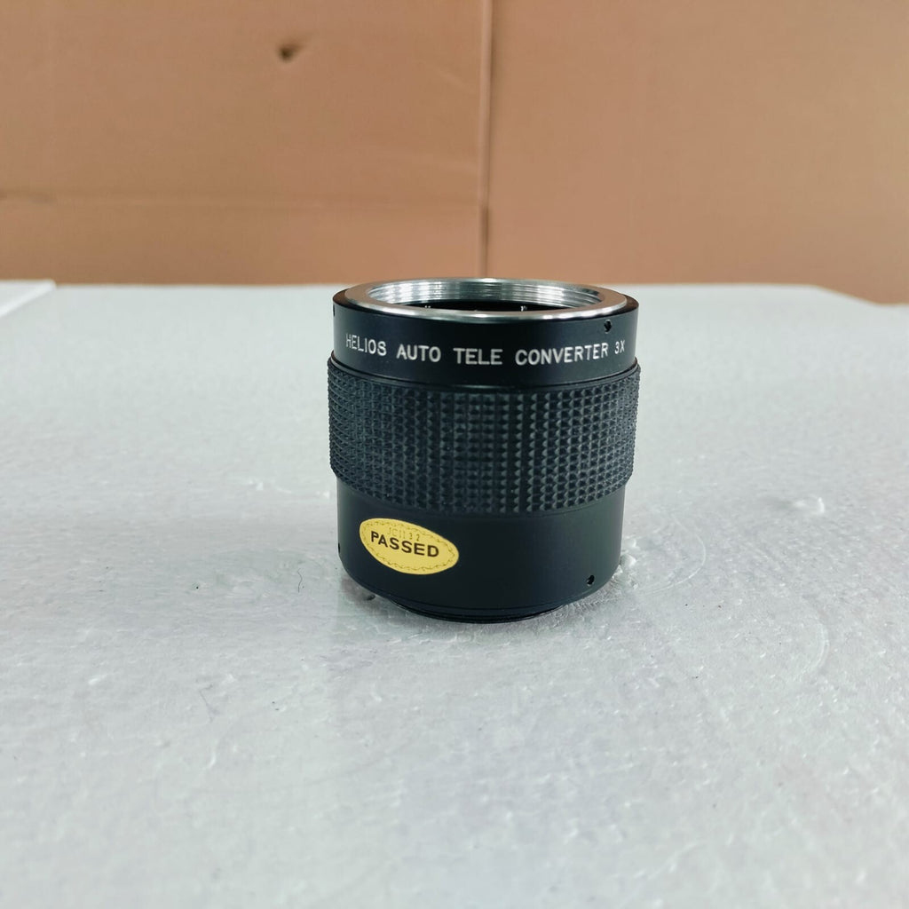 HELIOS AUTO TELE CONVERTER 3X LENS WITH CAP AND CASE