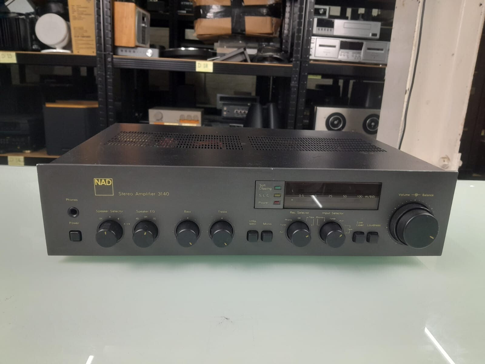 NAD 3140 STEREO AMPLIFIER