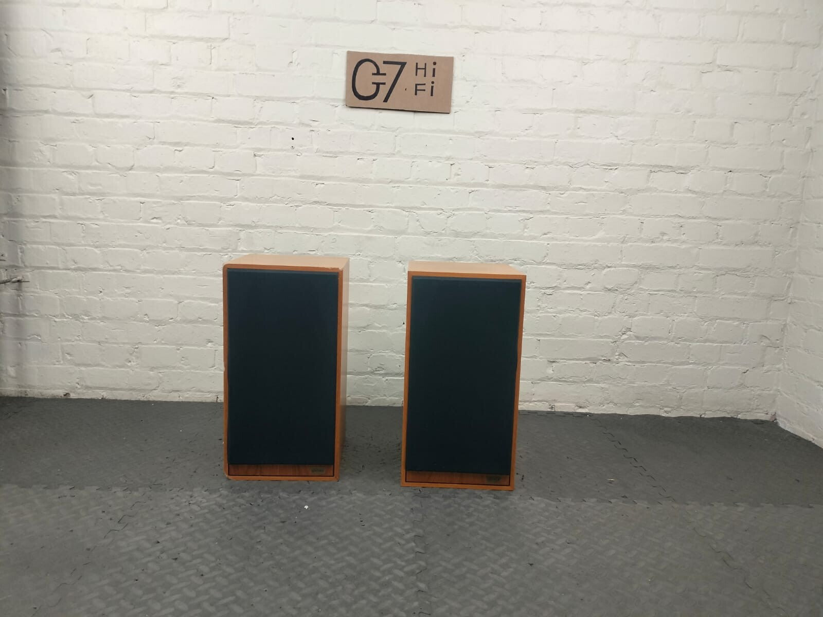 SPENDOR SP 2/2 SPEAKERS