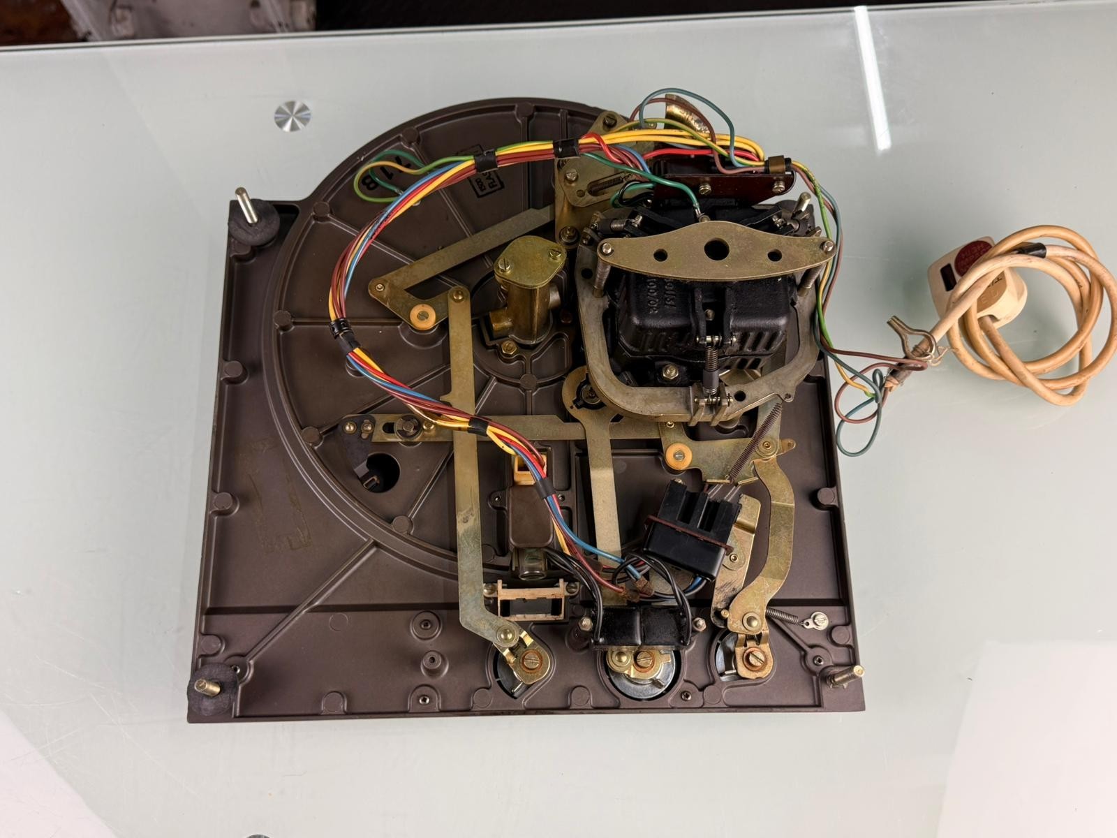 GARRARD 401 TURNTABLE