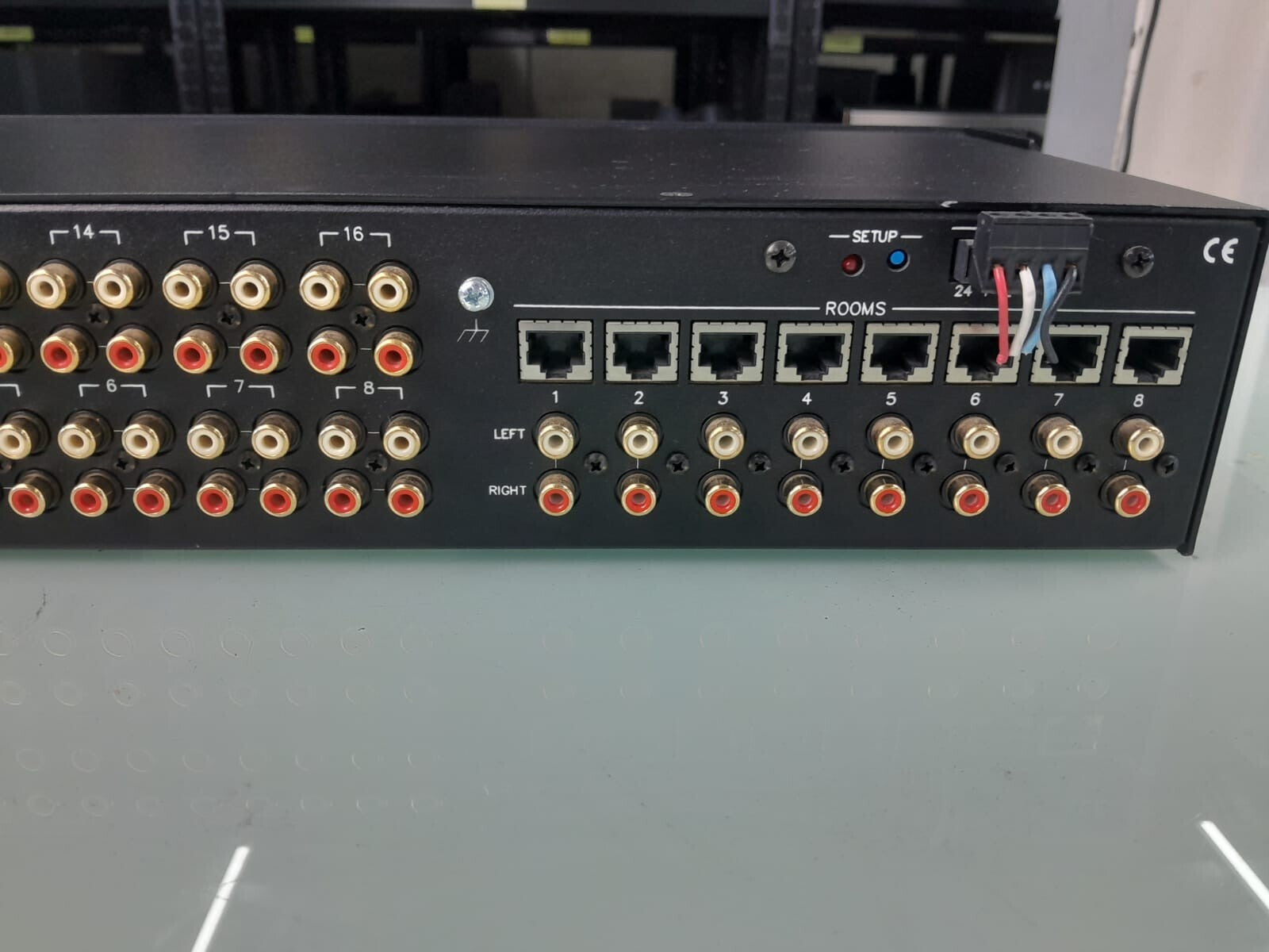 CRESTRON CNX BIPAD8 PROFESSIONAL AUDIO DISTRIBUTION PROCESSOR