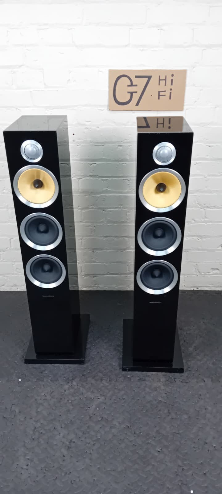 BOWERS & WILKINS B&W CM8 S2 FLOOR STANDING SPEAKERS