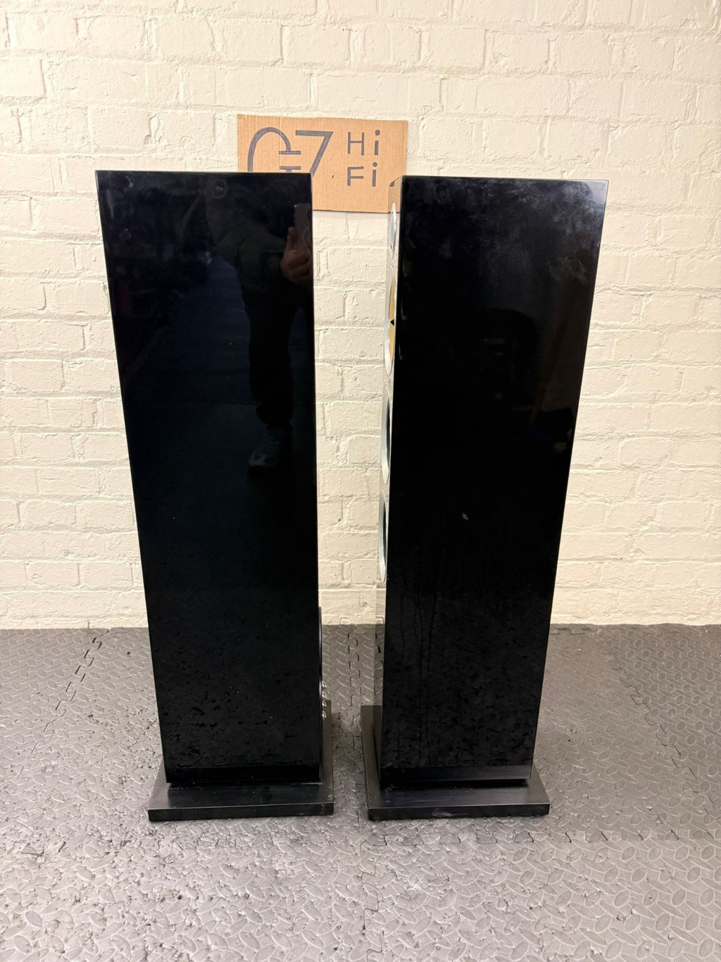 BOWERS & WILKINS B&W CM8 S2 FLOOR STANDING SPEAKERS