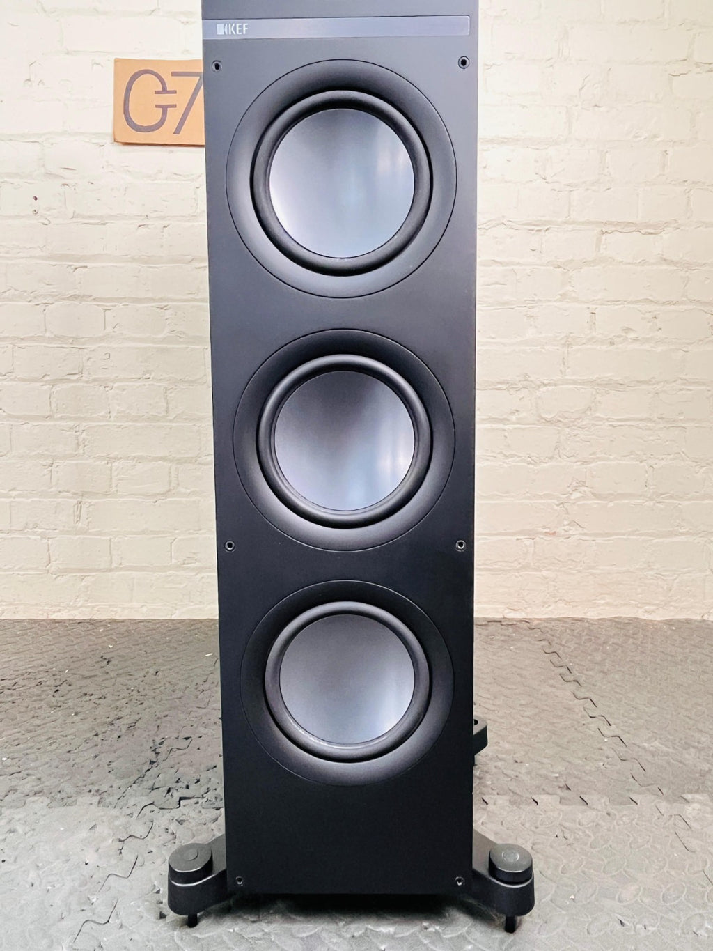 KEF Q700 FLOOR STANDING SPEAKERS