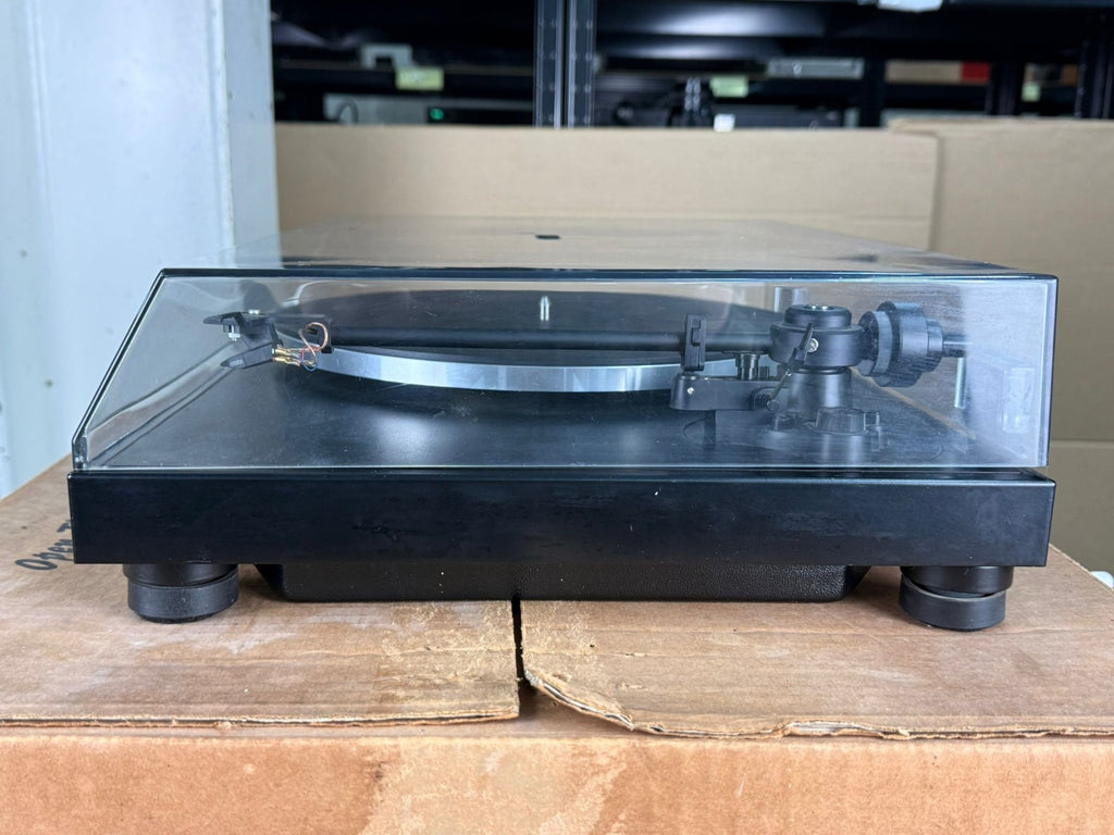 ARISTON Q DECK WITH ORTOFON CARTRIDGE TURNTABLE