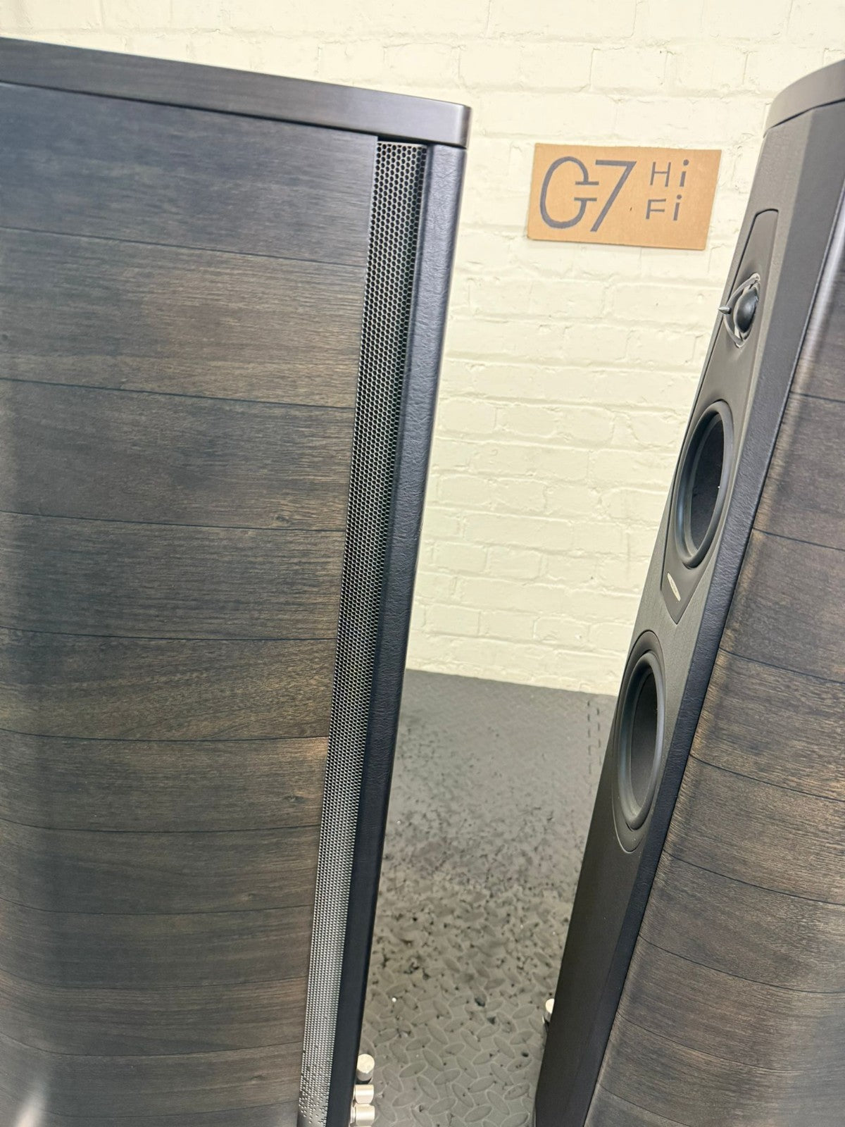 SONUS FABER OLYMPICA II FLOOR STANDING SPEAKERS