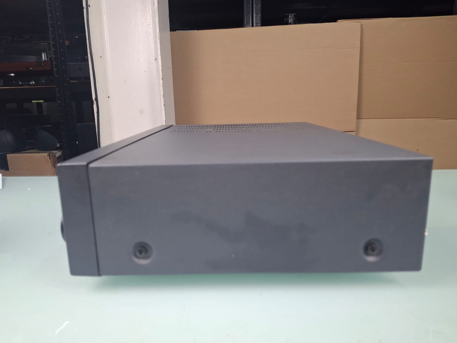 NAD 302 STEREO AMPLIFIER