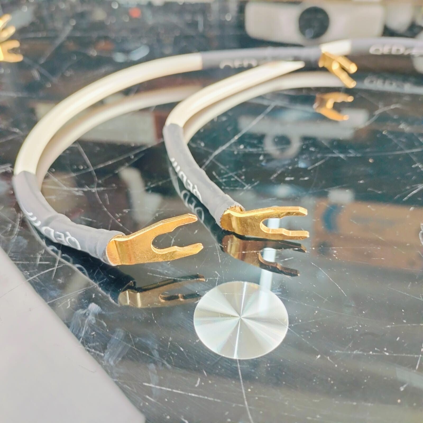 QED X-TUBE BIWIRE SPEAKER CONNECTORS CABLE