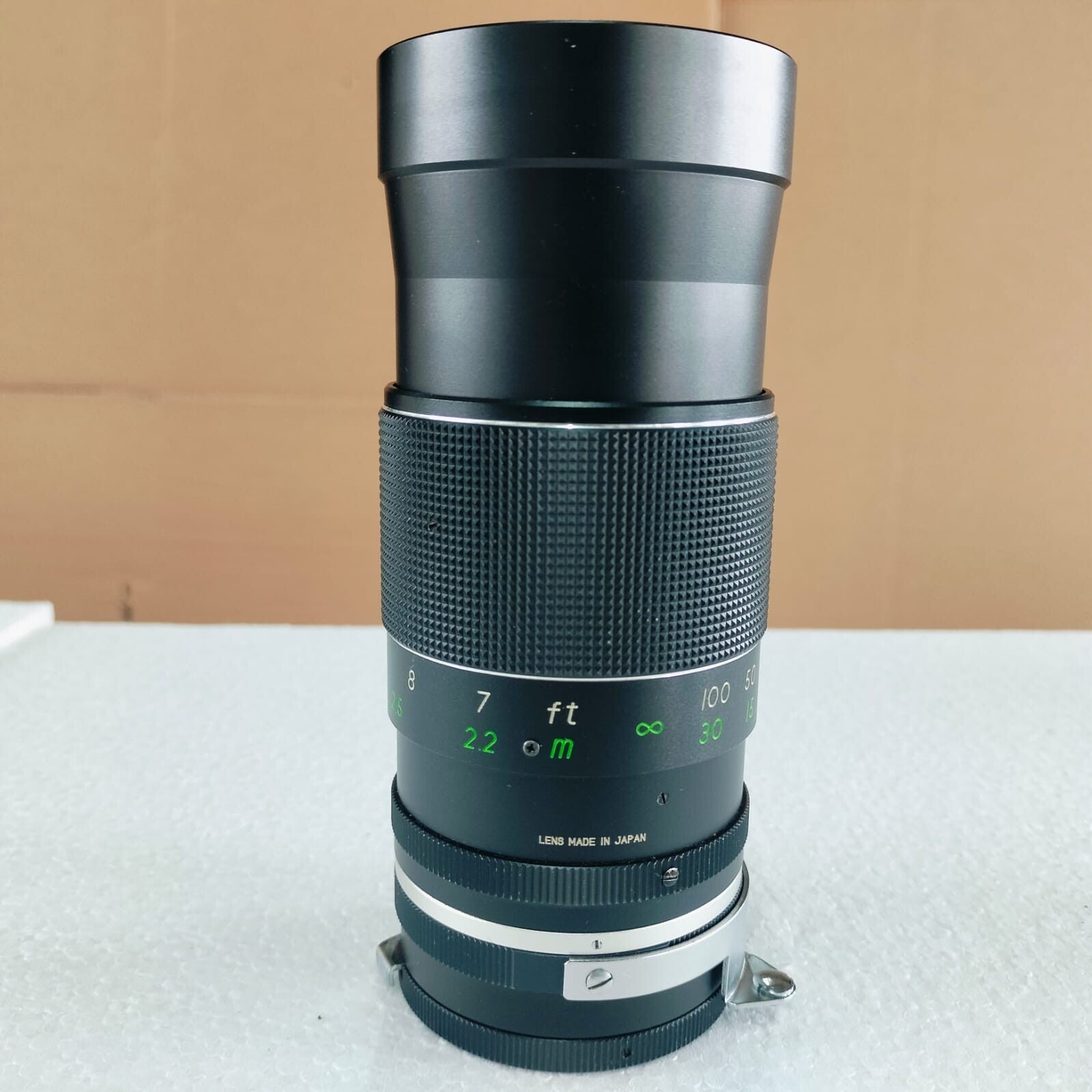 AUTO-SANKOR 200MM F/3.5 CAMERA LENS