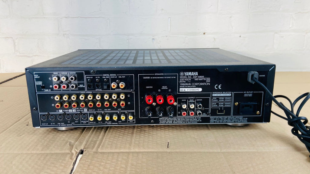 YAMAHA DSP E800 NATURAL SOUND AV PROCESSOR / AMPLIFIER