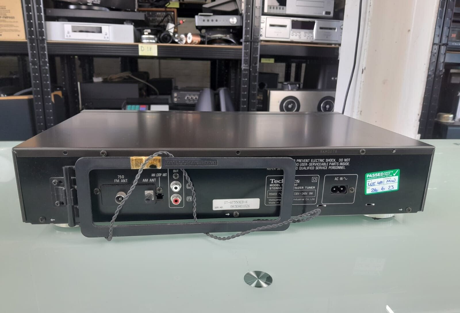 TECHNICS ST GT550 STEREO SYNTHESIZER TUNER
