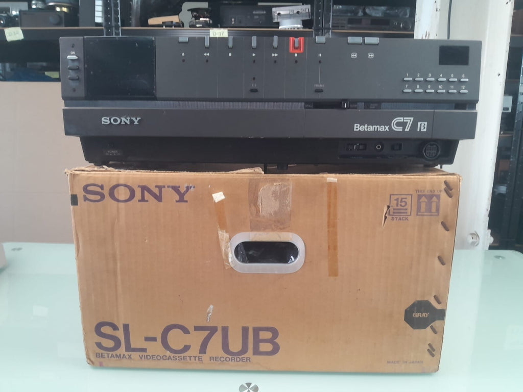 SONY SL C7UB BETAMAX VIDEO CASSETTE RECORDER