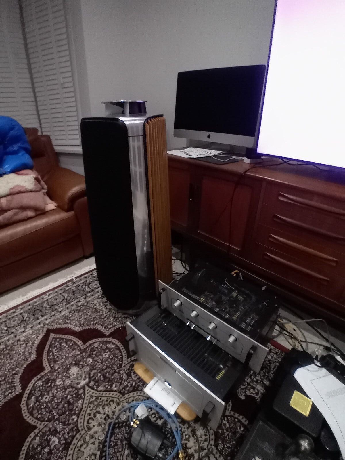 BANG & OLUFSEN B&O BEOLAB 50 FLOOR STANDING SPEAKERS
