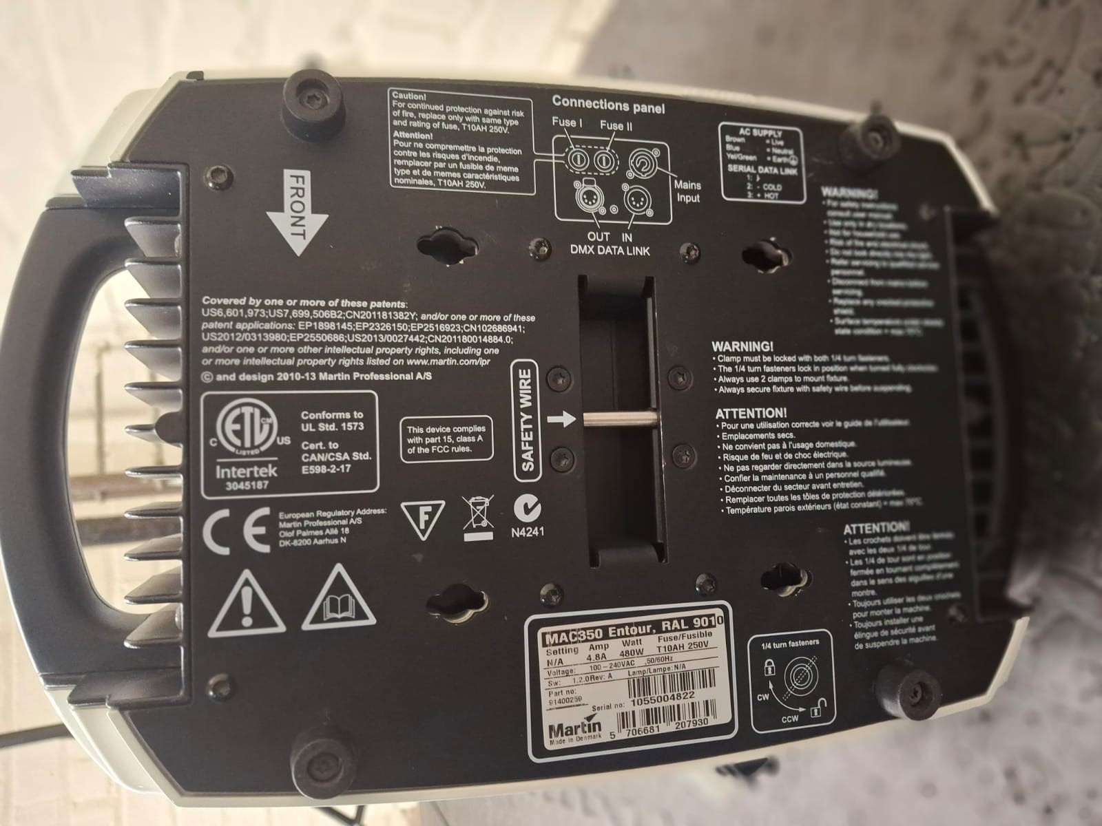 MARTIN MAC 350 ENTOUR MOVING INTELLIGENT LIGHT