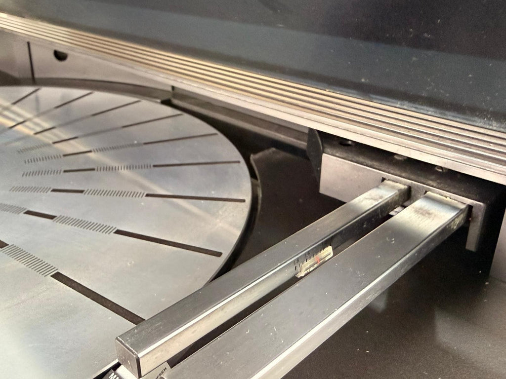BANG & OLUFSEN B&O BEOGRAM 8500 TURNTABLE WITH MMC4 CARTRIDGE