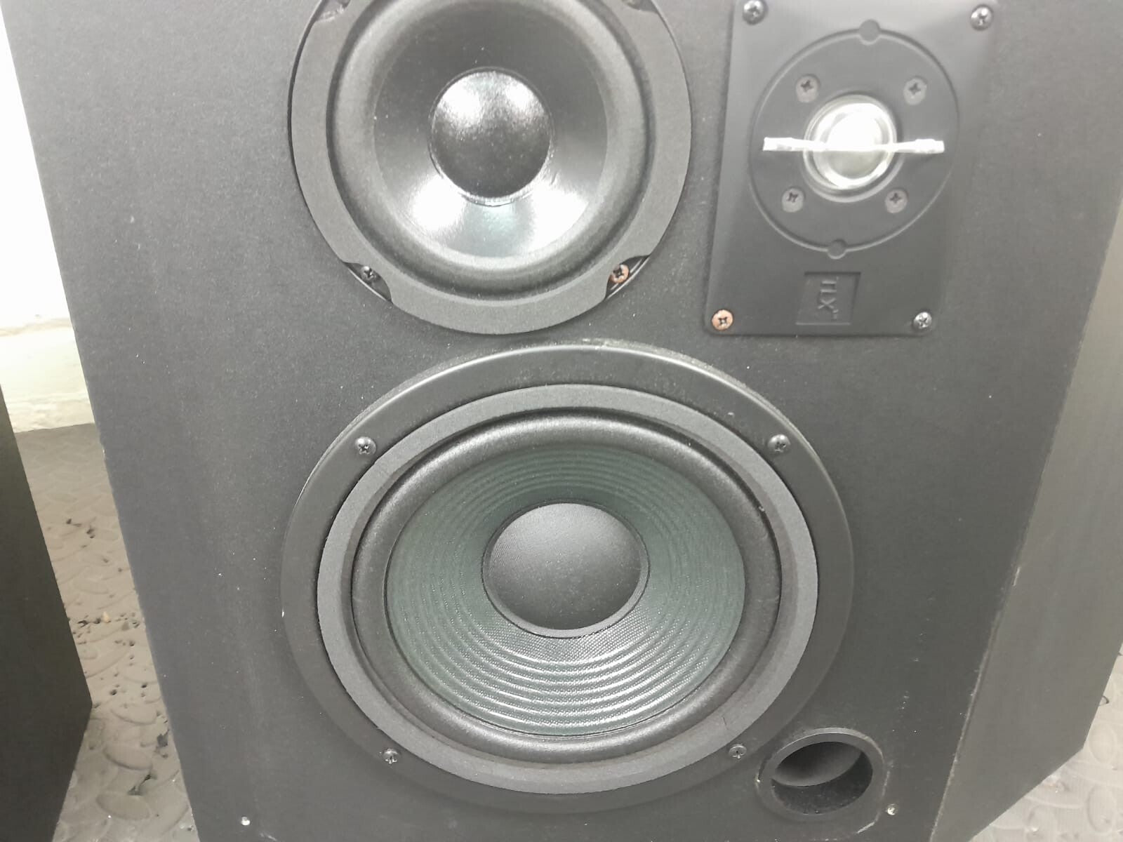 JBL 8330 SPEAKERS ODEAN CINEMA