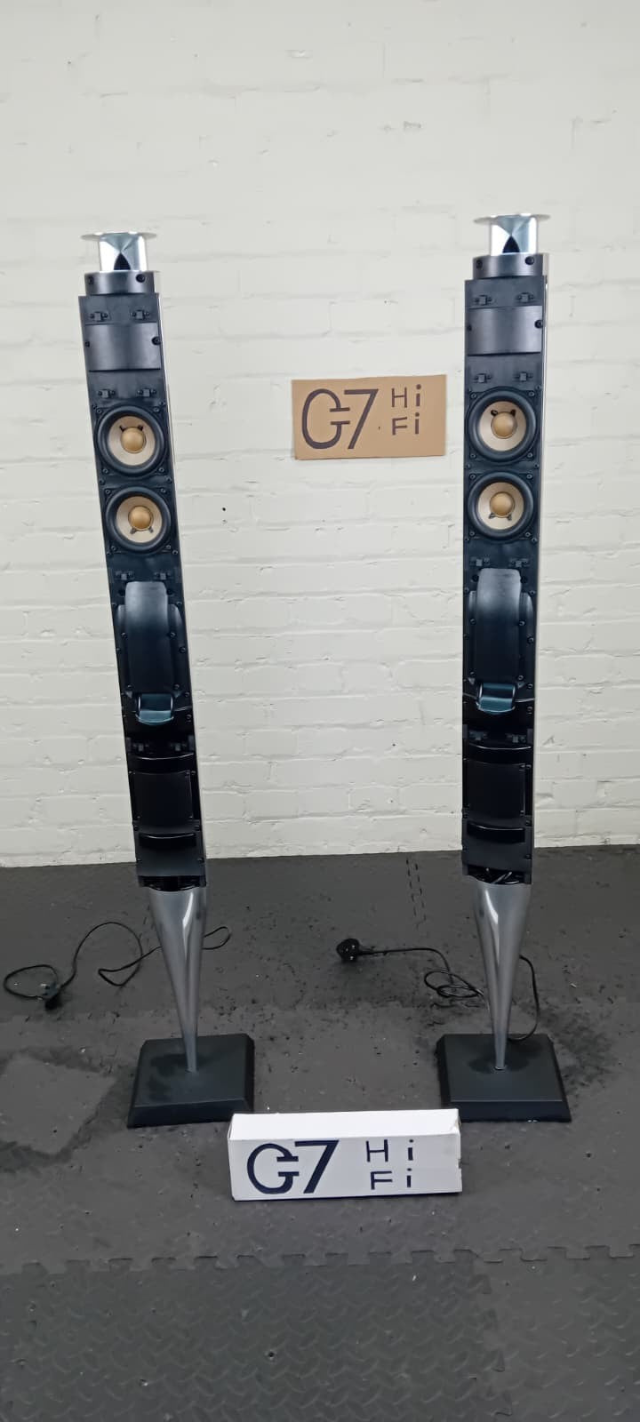 BANG & OLUFSEN B&O BEOLAB 18 FLOOR STANDING ACTIVE SPEAKERS