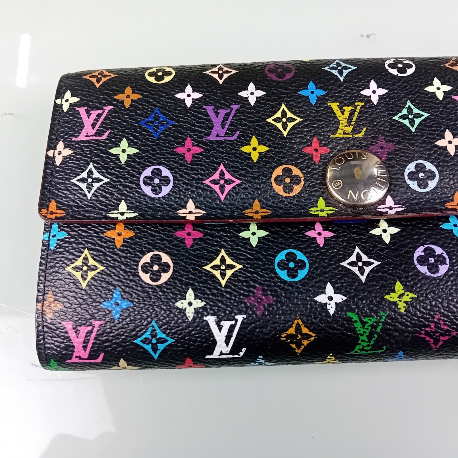 LOUIS VUITTON PARIS SARAH WALLET BAG