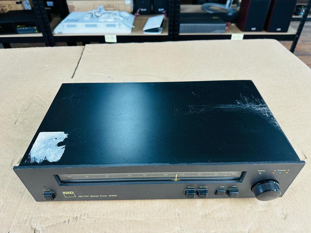 NAD 4020A AM/FM Stereo Tuner