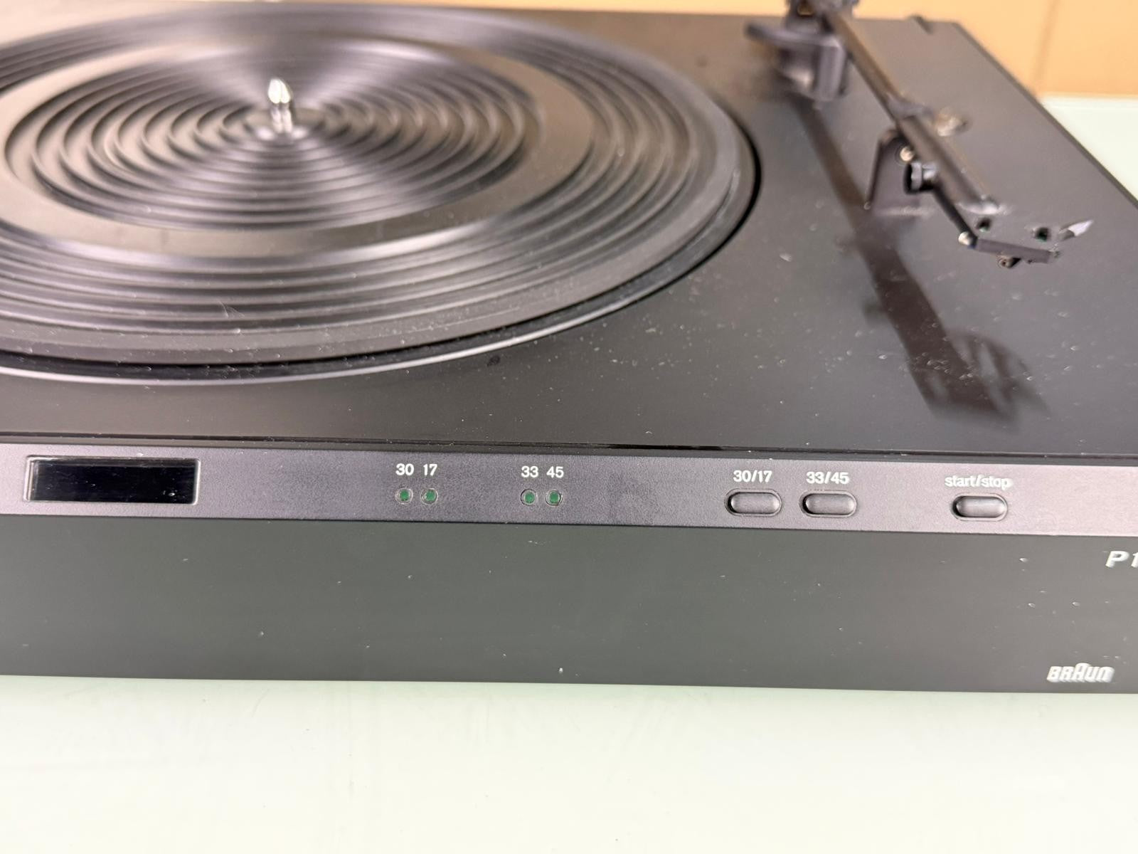 BRAUN ATELIER P1 TURNTABLE
