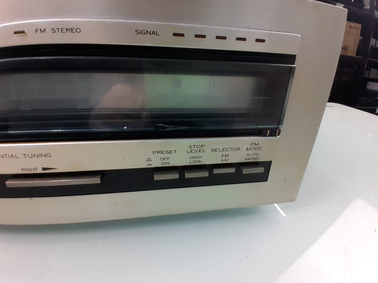 KENWOOD KT 413 AM FM STEREO TUNER