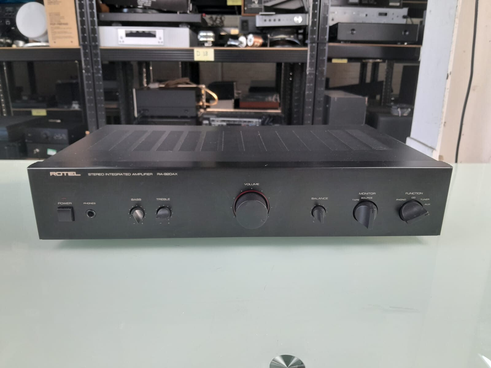ROTEL RA 920 AX STEREO INTEGRATED AMPLIFIER