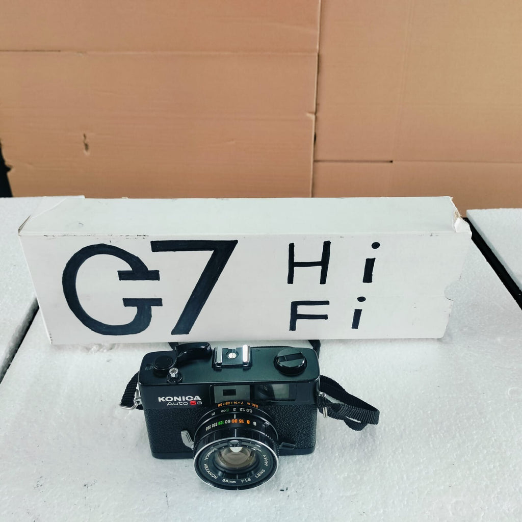 KONICA AUTO S3 sRANGEFINDER CAMERA WITH HEXANON 38MM F1.8 LENS & X-14 FLASH