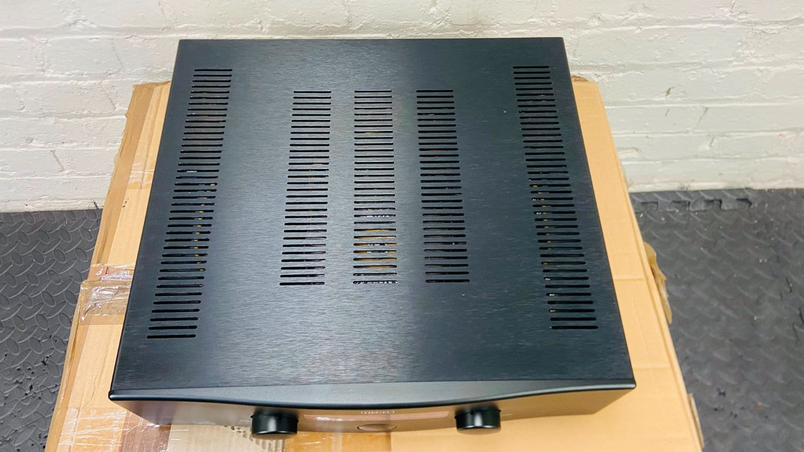 HEGEL H200 INTEGRATED AMPLIFIER