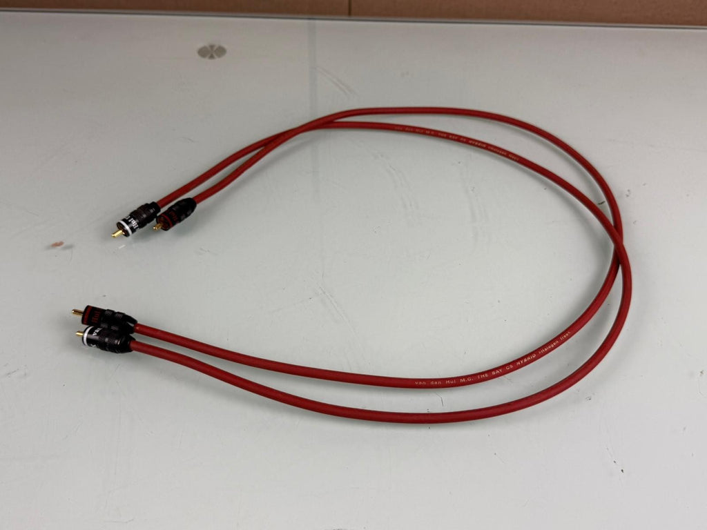VAN DEN HUL M.C THE BAY C5 HYBRID HALOGEN RCA INTERCONNECT CABLE