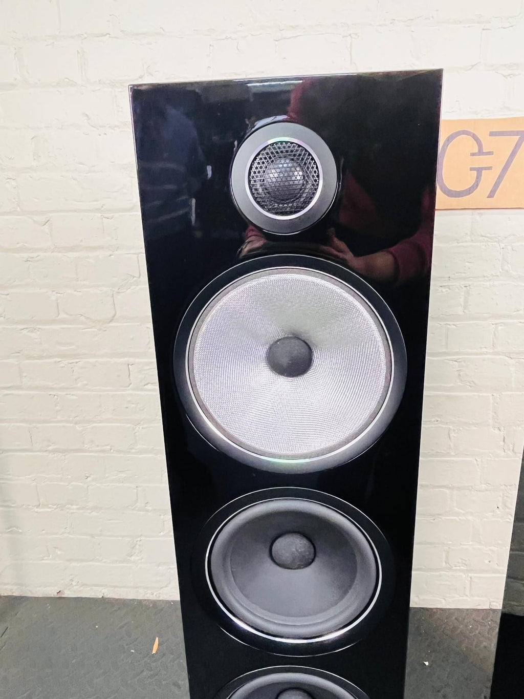 BOWERS & WILKINS B&W 703 S2 FLOORSTANDING SPEAKERS