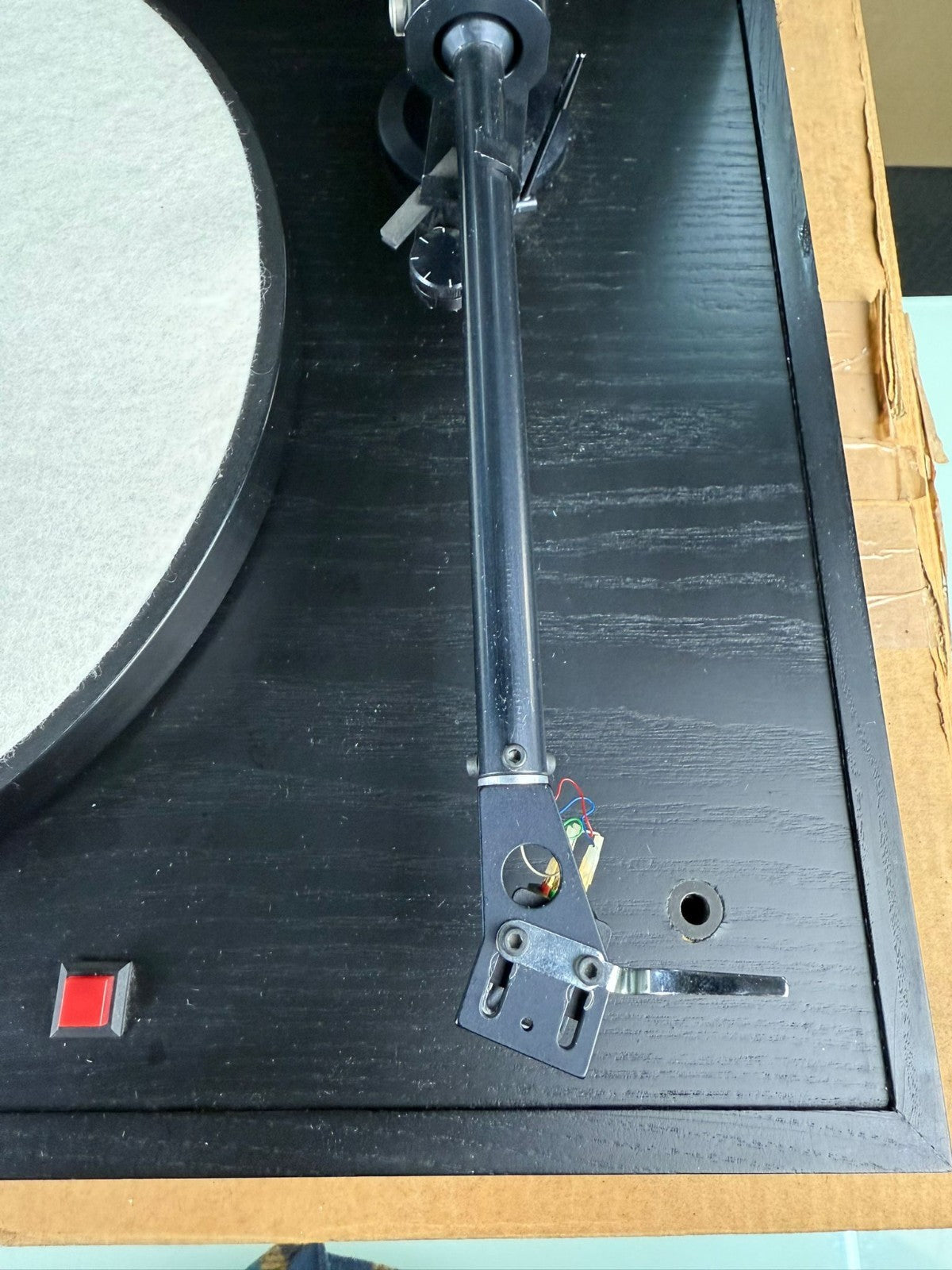 LOGIC TEMPO WITH DATUM II TONEARM TURNTABLE WITH GOLDRING CARTRIDGE