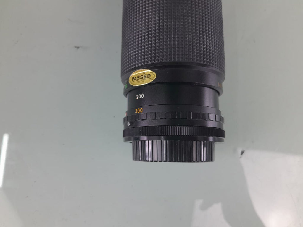 SOLIGOR ZOOM + MACRO 80 - 300MM F/ 5.6 MC C/D AUTO CAMERA LENS