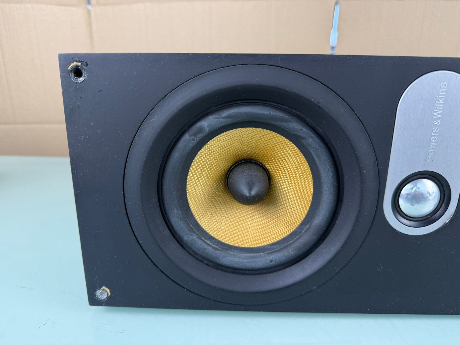 B&W BOWERS & WILKINS HTM62 CENTER SPEAKER