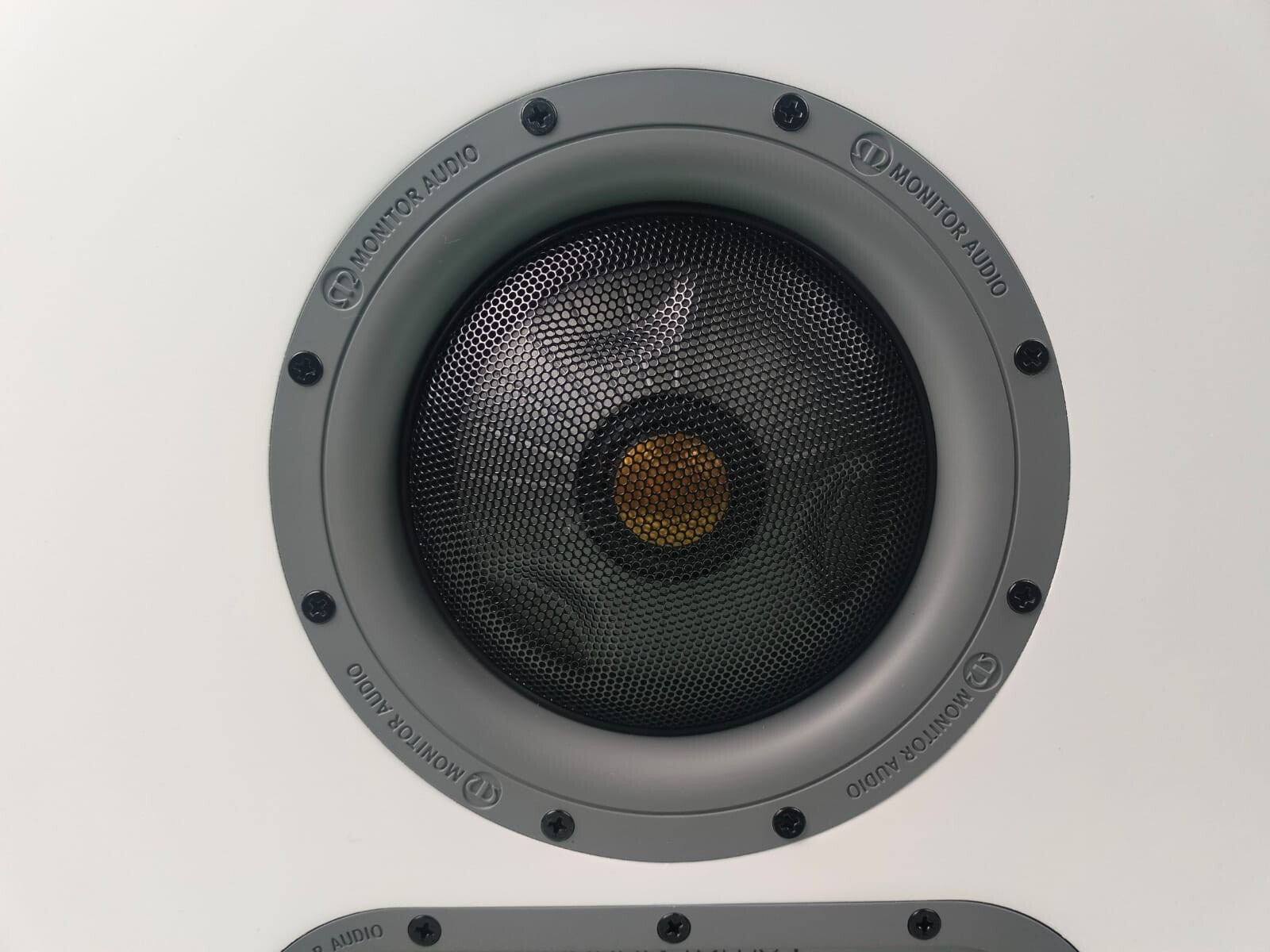 MONITOR AUDIO SOUNDFRAME 1 ON-WALL SPEAKER #002