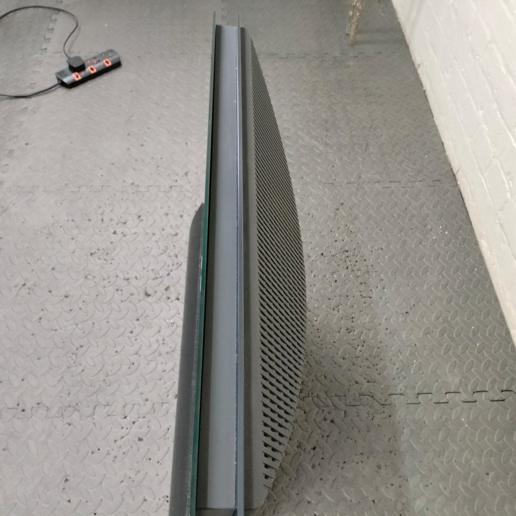 BANG & OLUFSEN B&O BEOCENTER 6 26 INCH TV #002