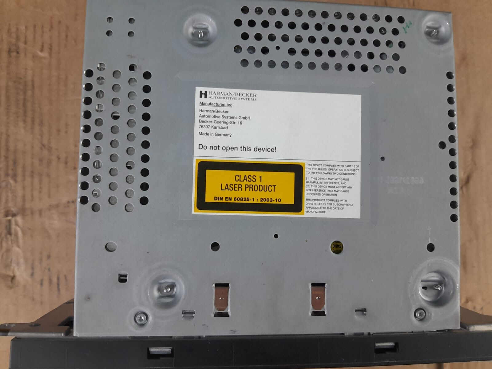 Porsche Cayenne 957 head unit telephone cd Sat Nav amplifier Harman Becker