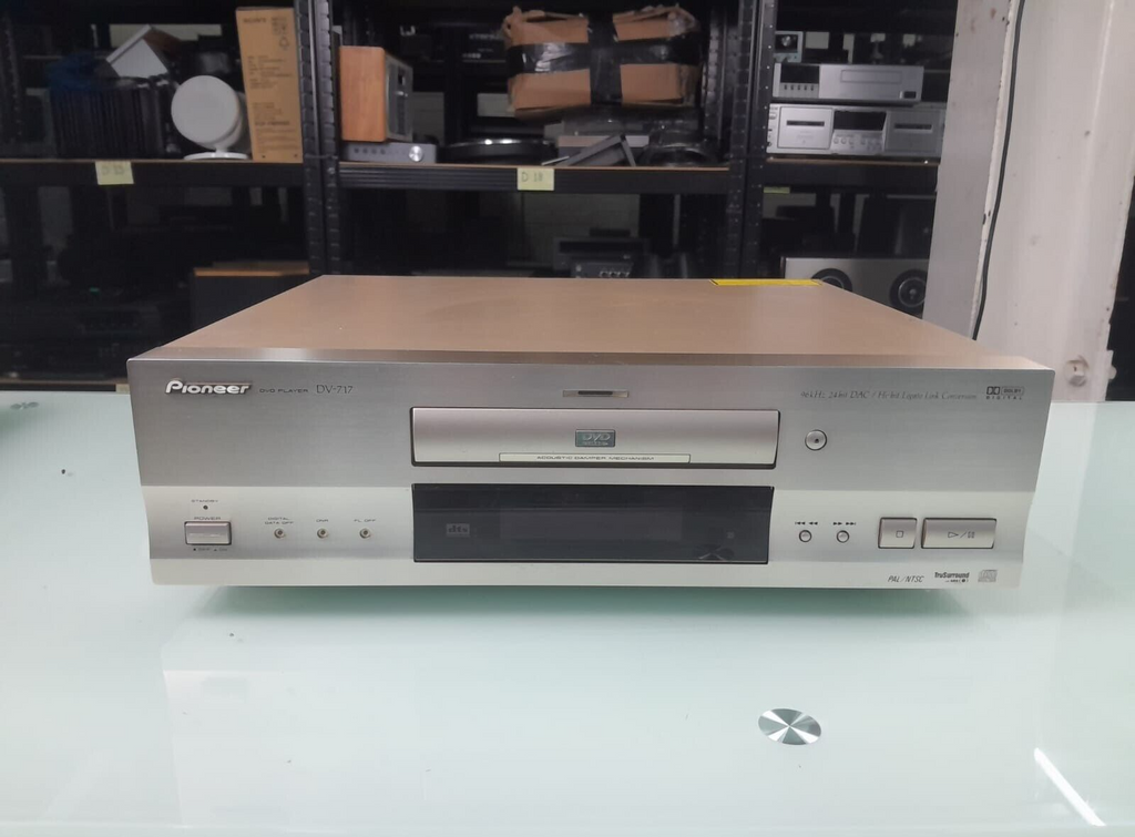 PIONEER DV 717 DVD PLAYER