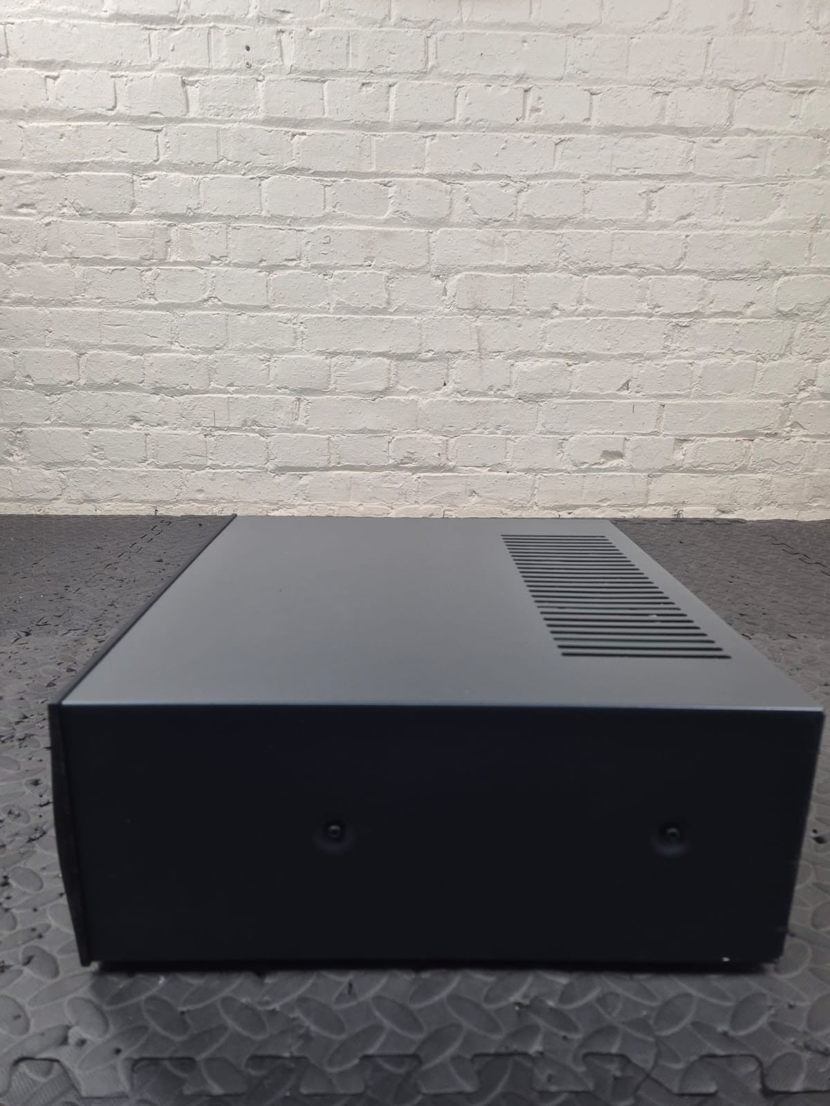 ARCAM AV888 PREAMPLIFIER