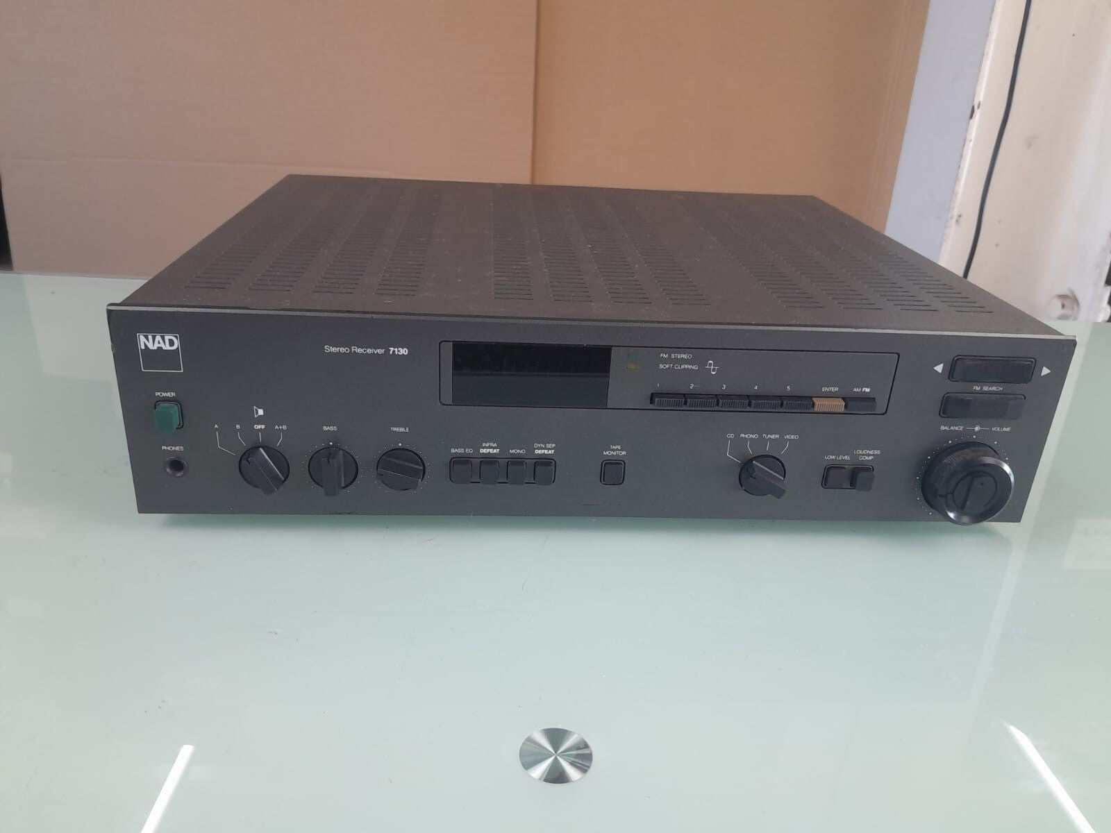 NAD 7130 STEREO RECEIVER