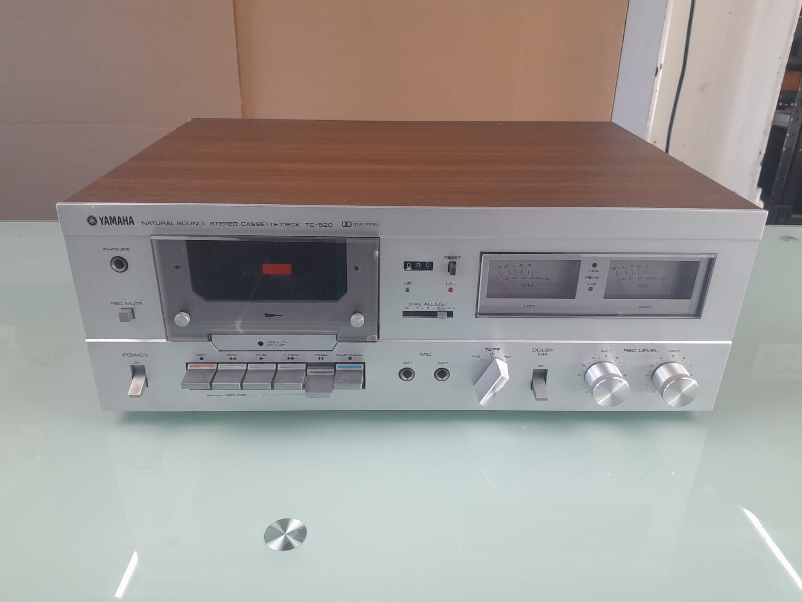 YAMAHA TC 520 NATURAL SOUND STEREO CASSETTE DECK