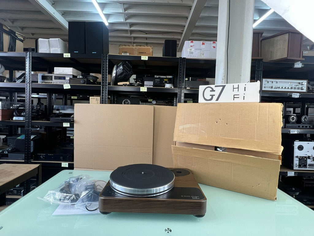 DR. FEICKERT ANALOGUE VOLARE TURNTABLE