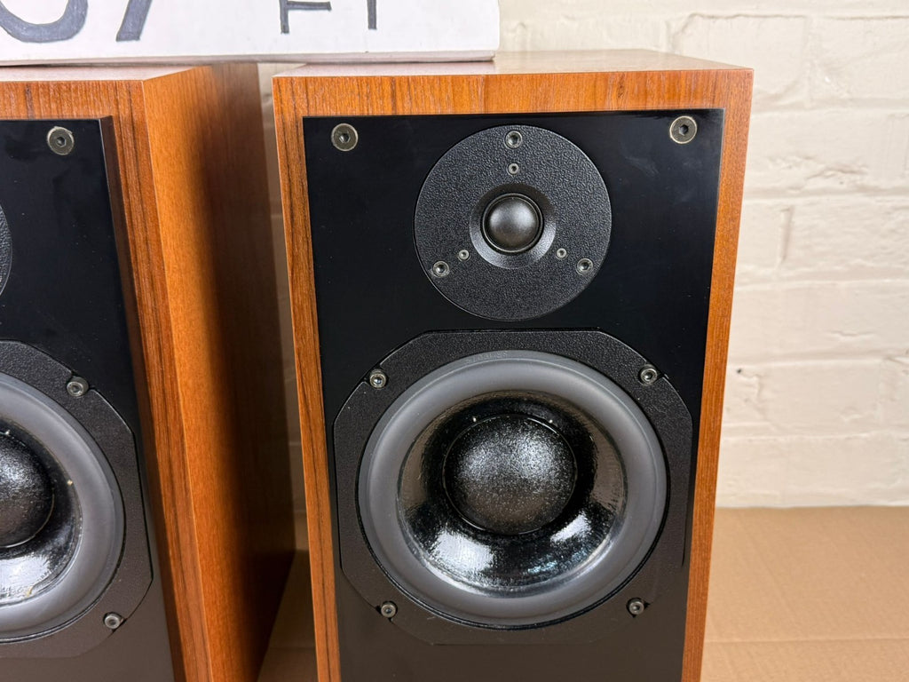 ATC SCM 20 PASSIVE STUDIO MONITORS SPEAKERS