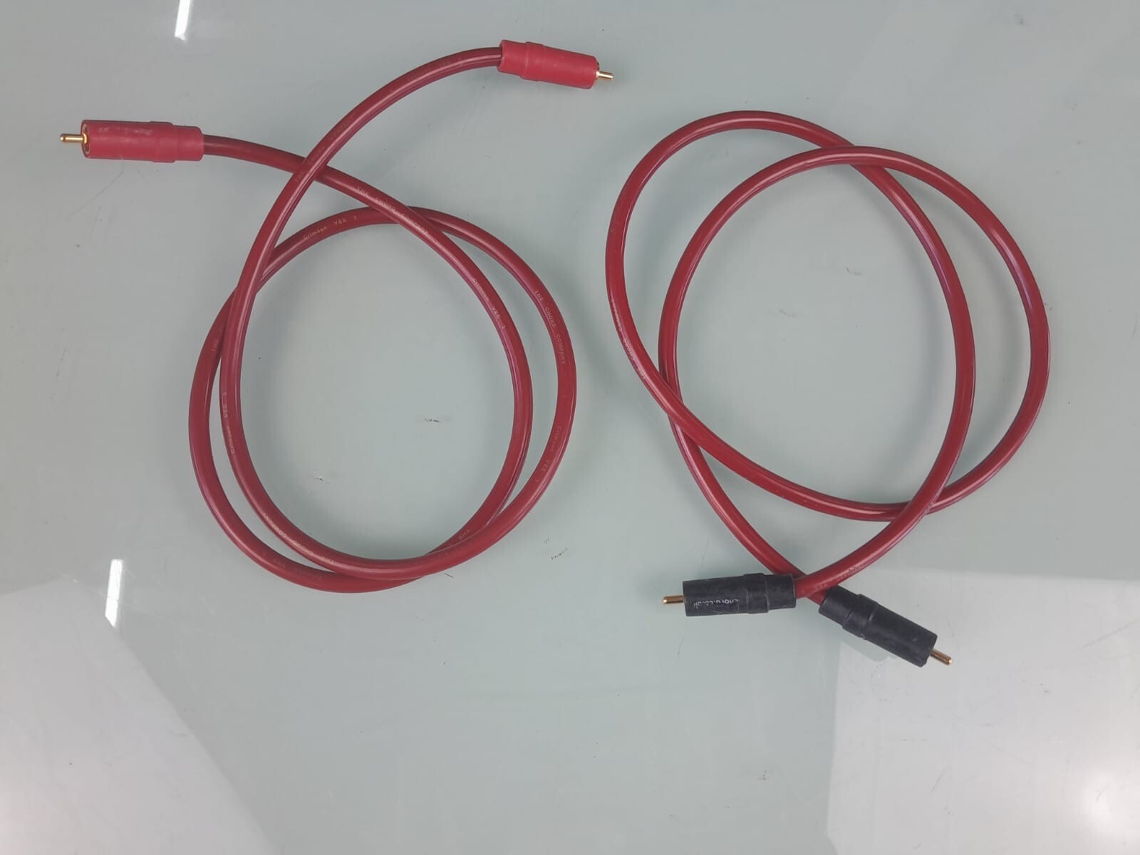 THE CHORD COMPANY CRIMSON VEE RCA INTERCONNECTS CABLES