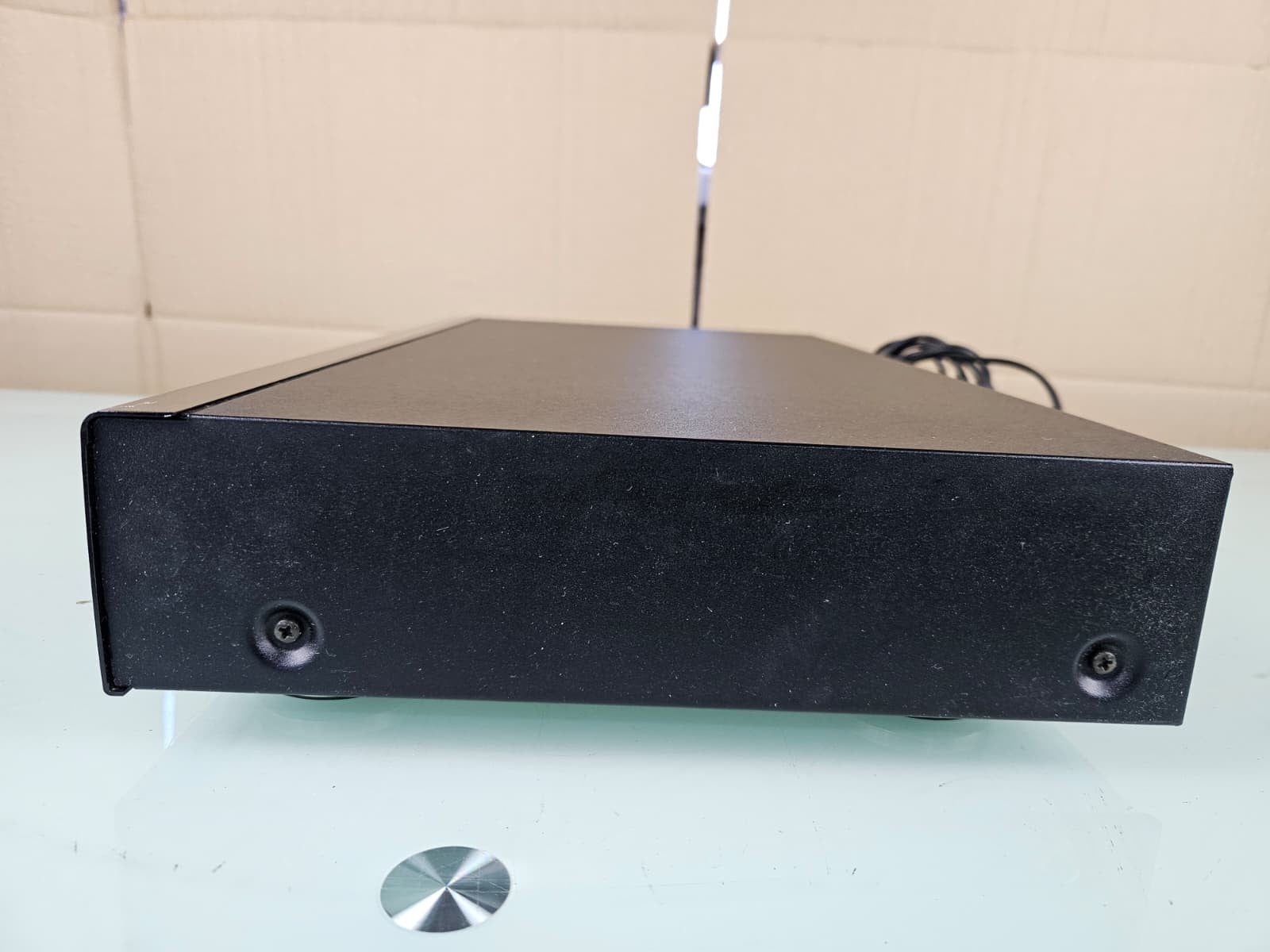 KENWOOD KT 1050L FM-AM STEREO TUNER