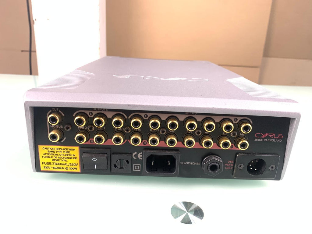 CYRUS PRE X PREAMPLIFIER WITH REMOTE