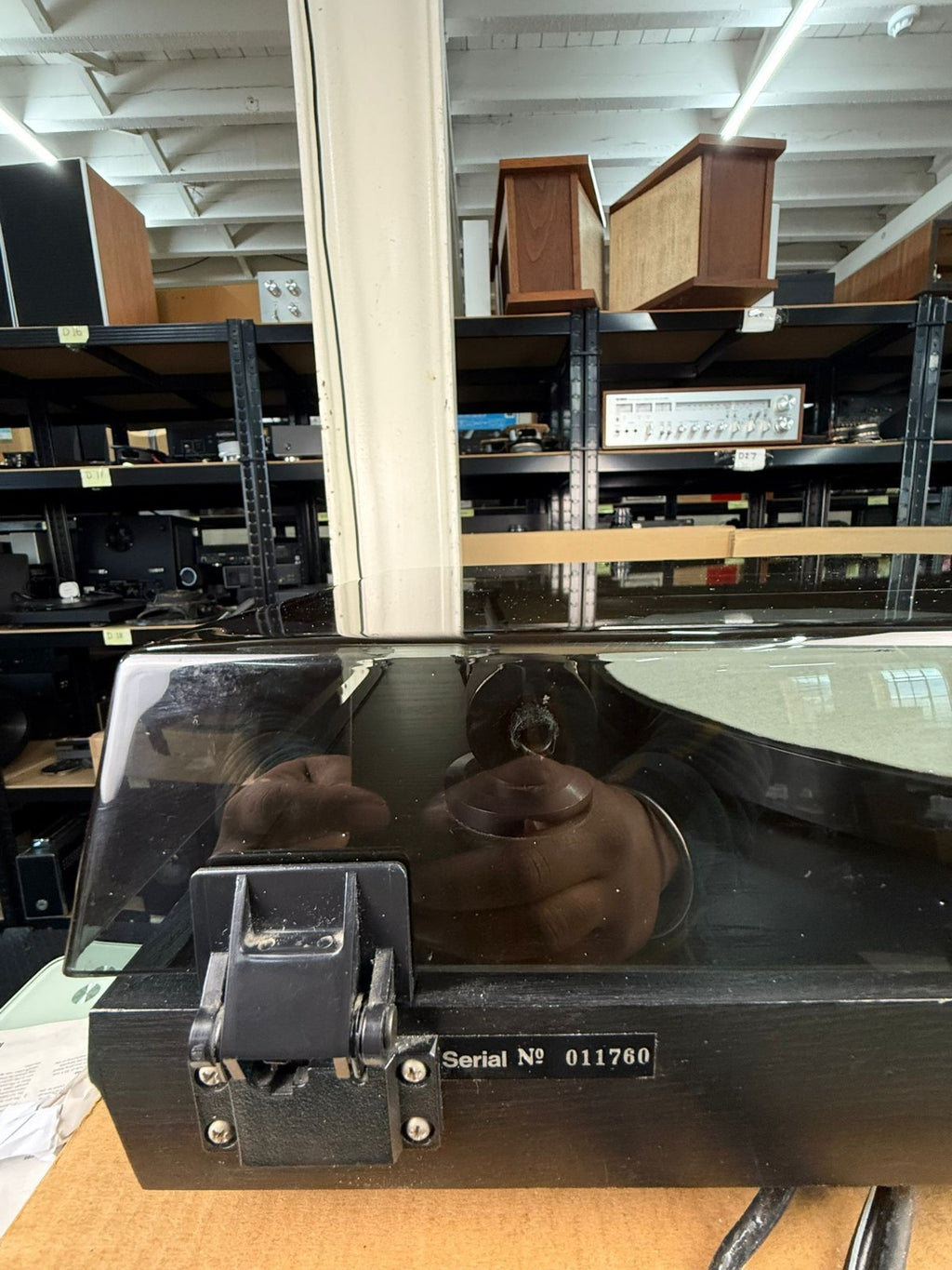 LOGIC TEMPO WITH DATUM II TONEARM TURNTABLE WITH GOLDRING CARTRIDGE