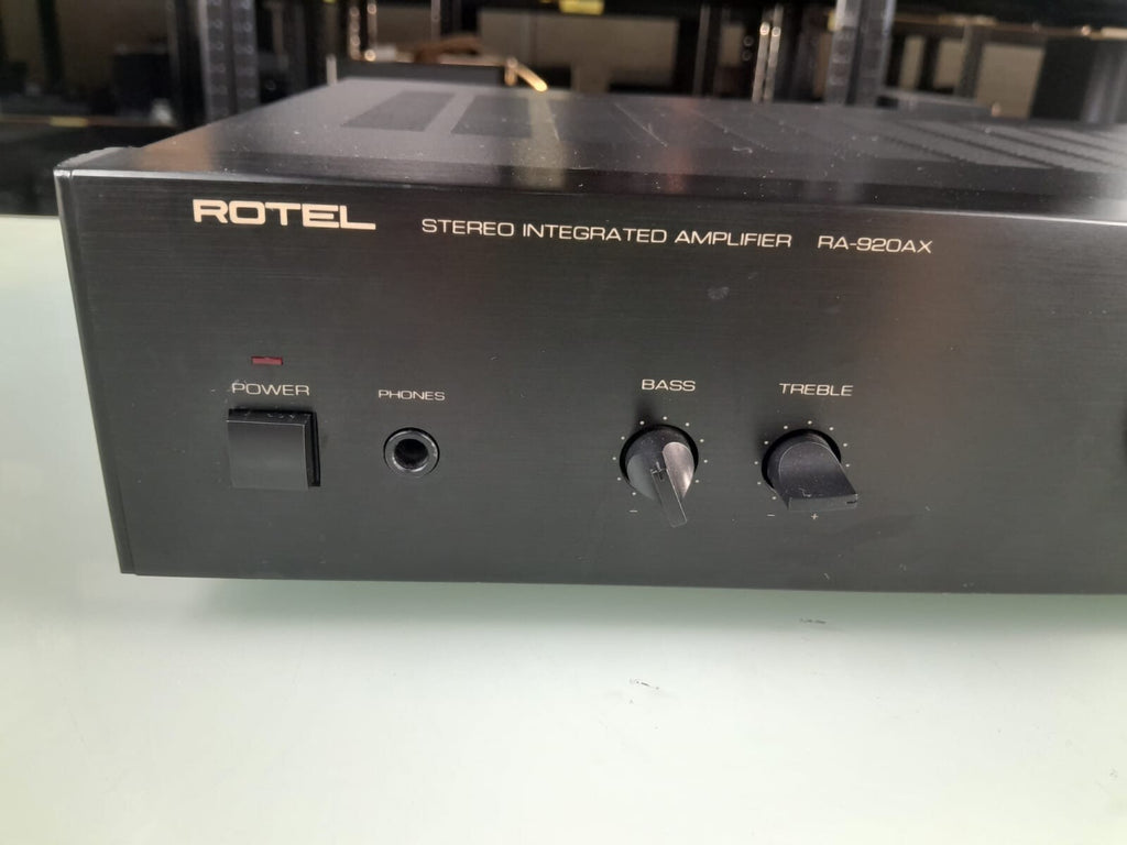ROTEL RA 920 AX STEREO INTEGRATED AMPLIFIER